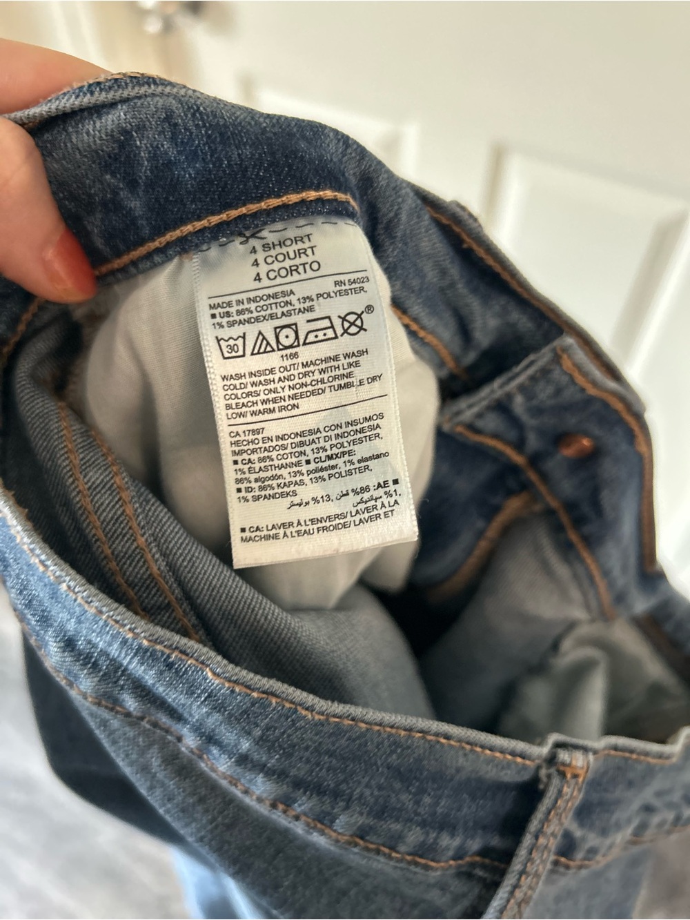 Old Navy Blue Bootcut Jeans - Women's Denim Size 4 Short - Picture 8 of 8